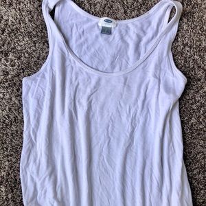 White loose tank top